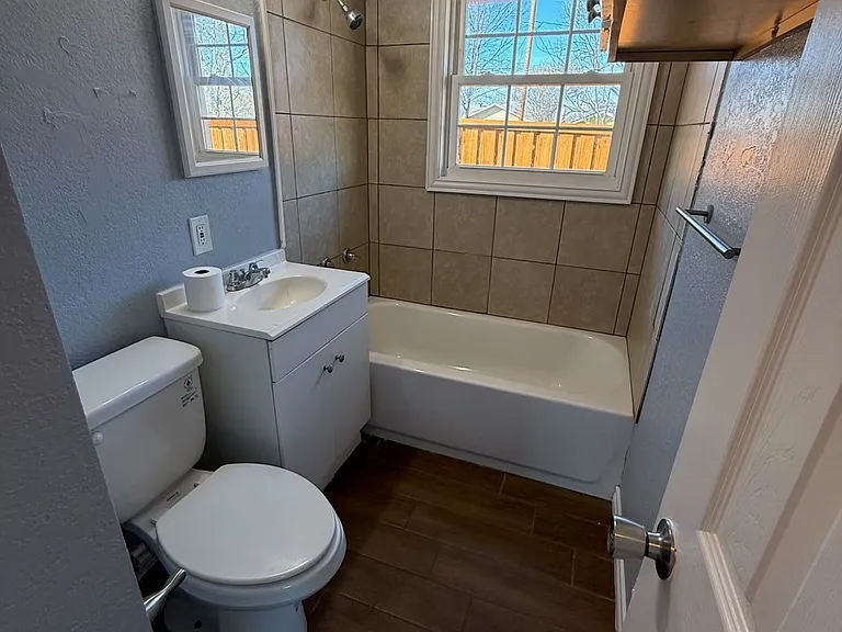 3911 Orlando Ct #1 — Photo 8