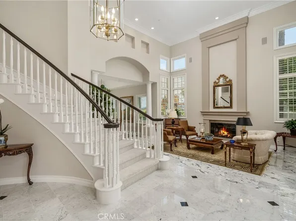 24918 Vista Verenda, Woodland Hills, CA 91367