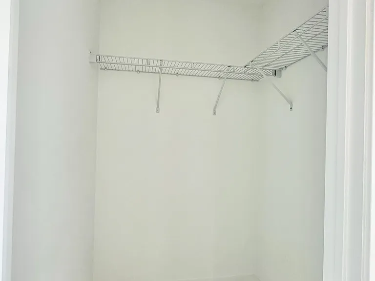 7950 Bathurst St #1126 — Photo 12