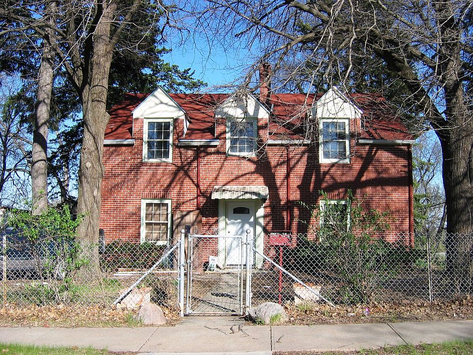 2nd image of 6503 N 32nd St