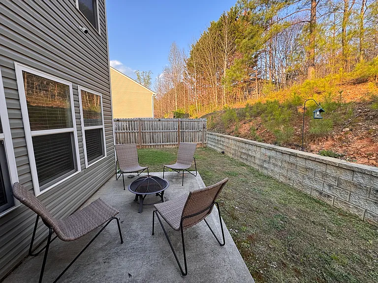 3308 Harmony Ct NE — Photo 19