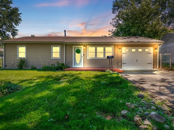 3845 Montgomery St, Hobart, IN 46342