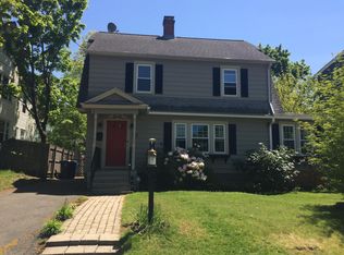 121 Vera St, West Hartford, CT 06119