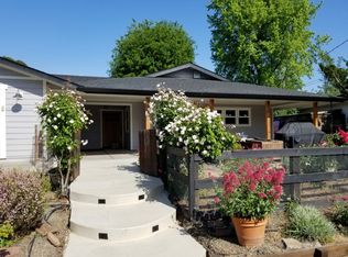 64 Fairlie Dr, Santa Rosa, CA 95403