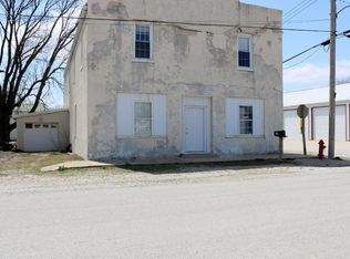 139 W Oak St, Gasconade, MO 65036