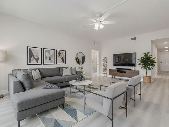5th image of 4550 OVERLOOK DRIVE NE #155