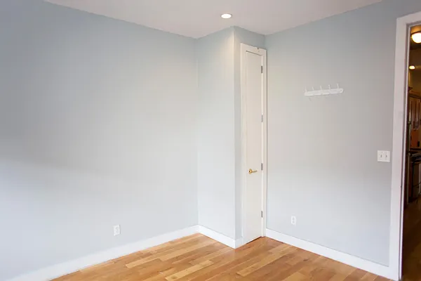 Rented by Brooklyn Group | media 7