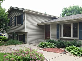 6134 Lower 161st St W, Rosemount, MN 55068