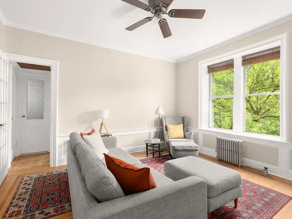 683 41st St APT 26, Brooklyn, NY 11232