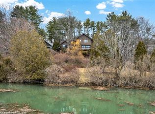 11 Harbor View Ln, York, ME 03909