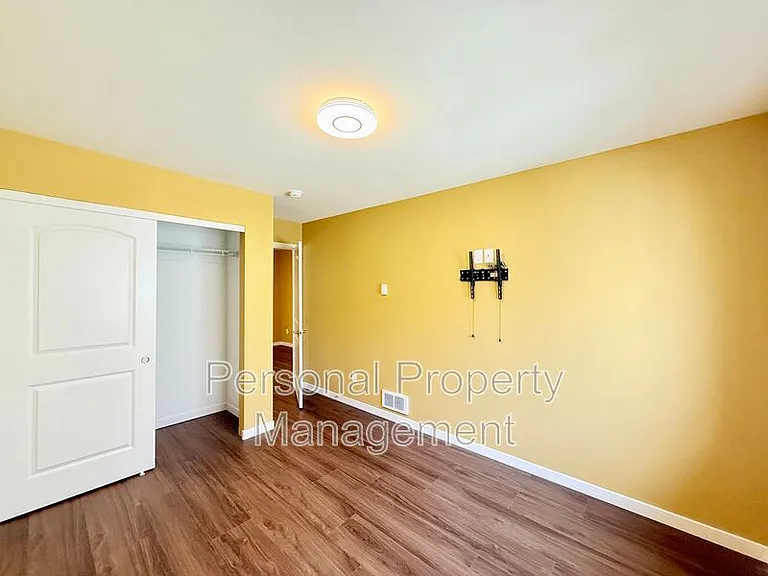 5711 NE 74th Ct #A — Photo 12
