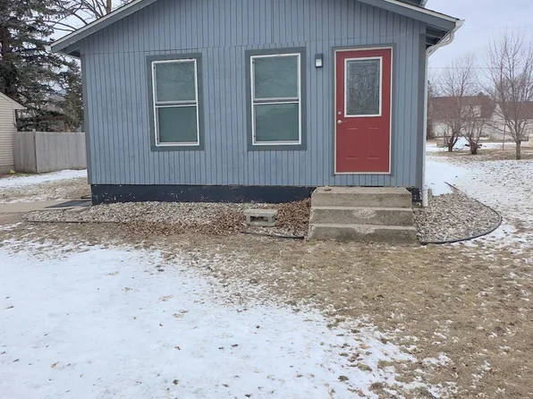 130 Mars St N, Cosmos, MN 56228