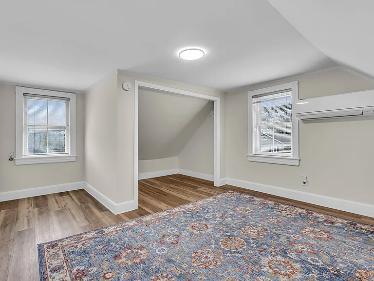 560 Prospect Ave — Photo 20