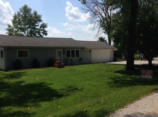 11235 S Cottonwood St, Terre Haute, IN 47802