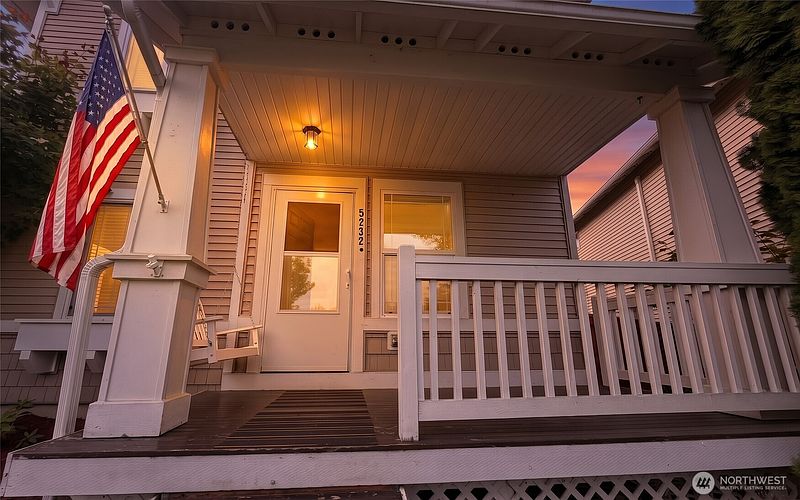 3rd image of 5232 Larrabee Way