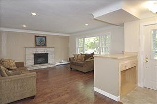 3rd image of 7668 N 32nd St