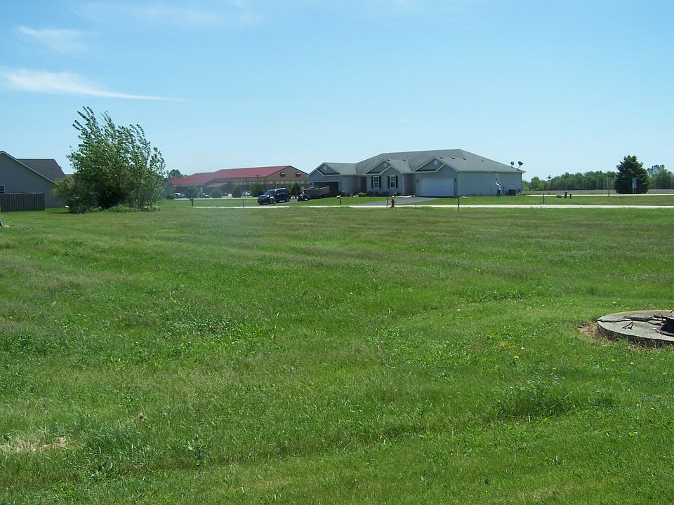 1st image of 622 Effie Dr