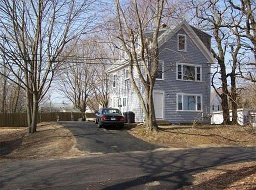 1st image of 7 Wood St