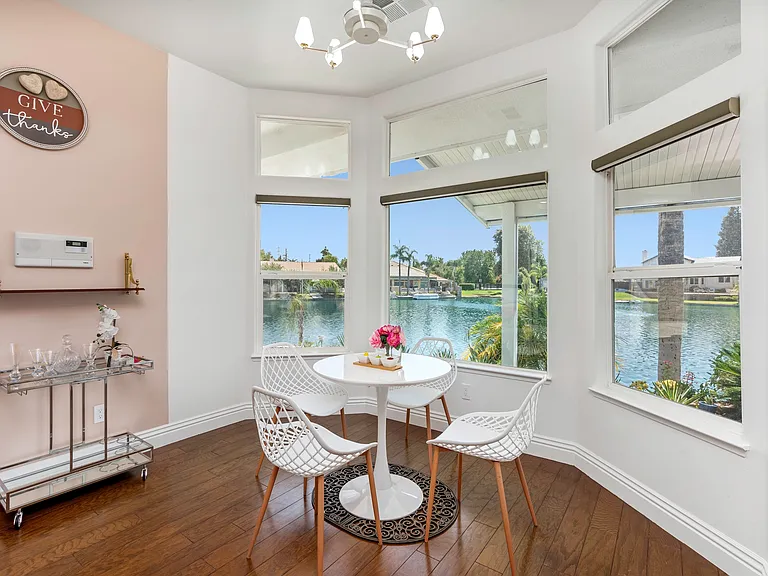 8301 Waterfield Dr — Photo 24