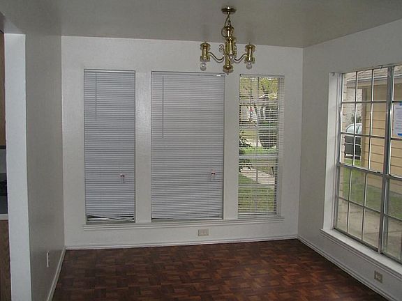 3rd image of 4415 Tracemeadow Dr