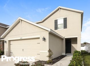 10120 Mangrove Well Rd, Sun City Center, FL 33573