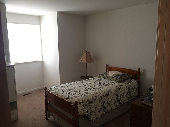 5th image of 614 Woodberry Ln
