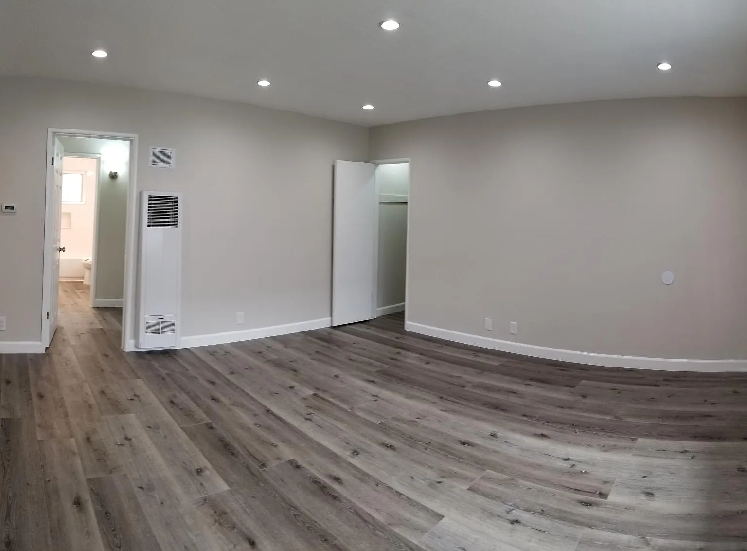 2 bed, 800 sqft, $2,595 — Photo 3