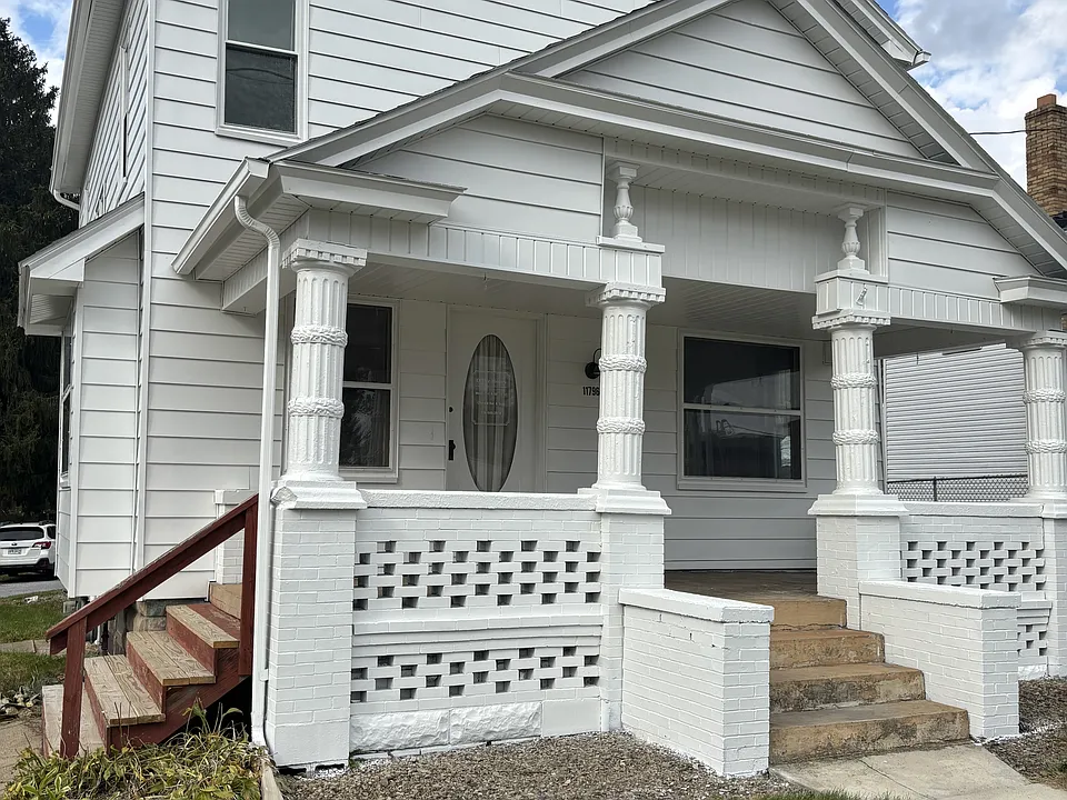 11796 South Ave #1