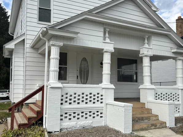 11796 South Ave #1, North Lima, OH 44452