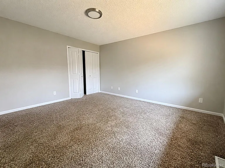 3470 Fair Dawn Dr — Photo 8