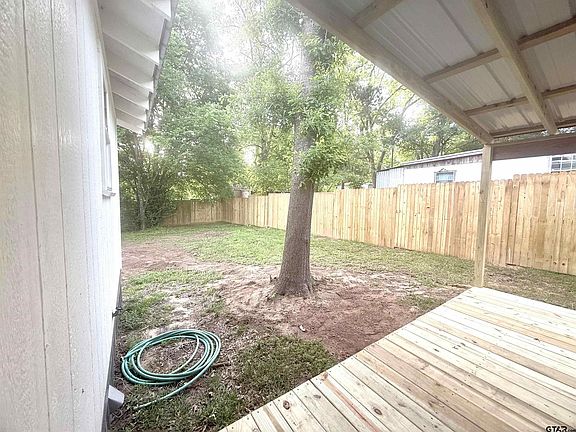 5th image of 169 Melton St