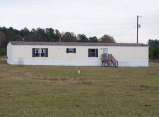 1649 Tee Vee Rd, Elloree, SC 29047