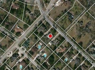904 Merriewood Dr, Friendswood, TX 77546