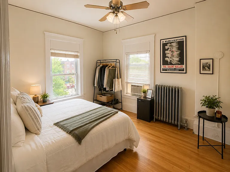 2616 Hennepin Ave #301 — Photo 2