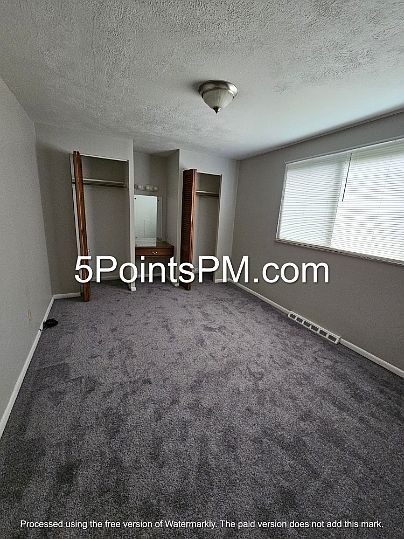 1st image of 18051 Lakeshore Blvd