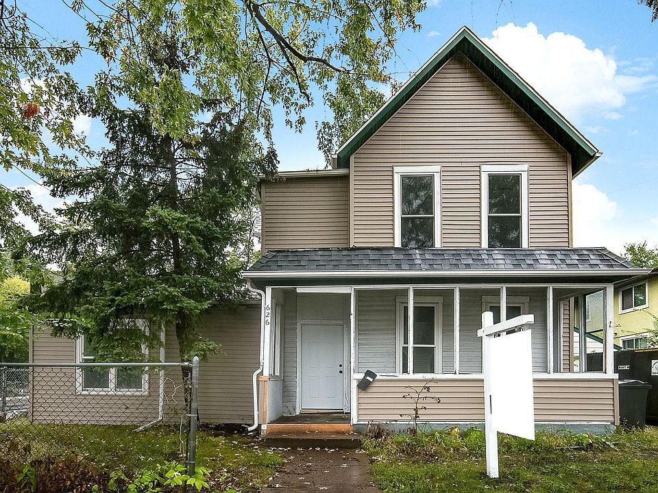 1st image of 626 23rd Ave N