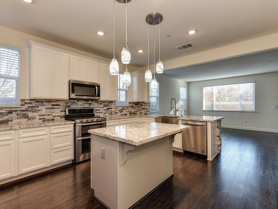 1st image of 10998 Arrington Dr