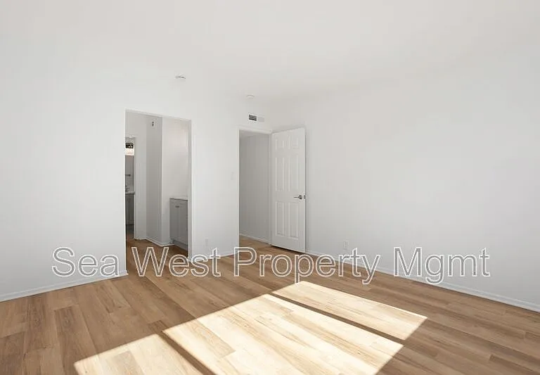 820 Encinitas Blvd #202 — Photo 26