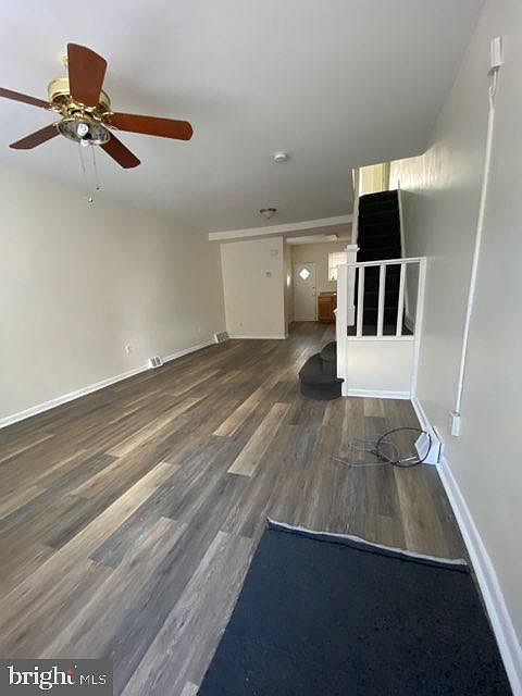 1st image of 2410 S Darien St