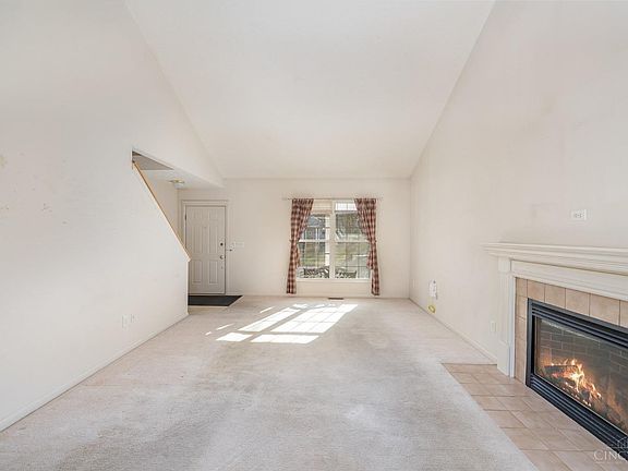 3rd image of 5802 Deerfield Village Dr