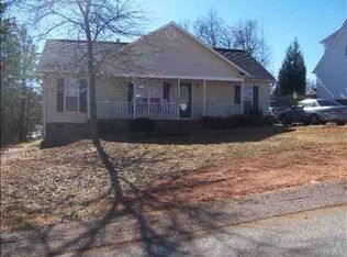 354 E Myles Ln, Spartanburg, SC 29303