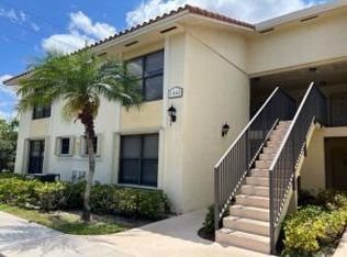 1440 Lake Crystal Dr APT D, West Palm Beach, FL 33411