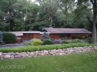 56 Eagle Rim Rd, Upper Saddle River, NJ 07458