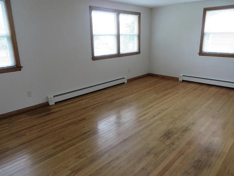 5806 Russett Rd #4 — Photo 8