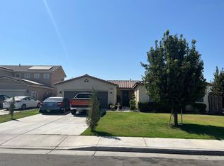 5413 Gozum Dr, Bakersfield, CA 93313