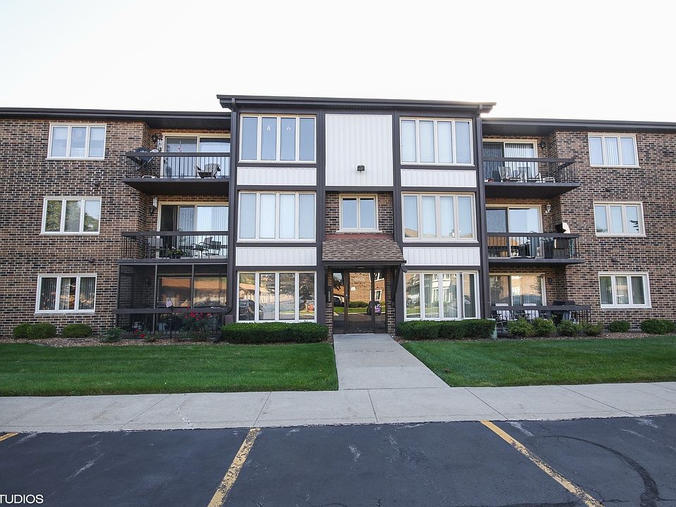 1st image of 4908 Circle Ct APT 310