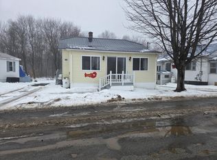 90 Bates St, Millinocket, ME 04462