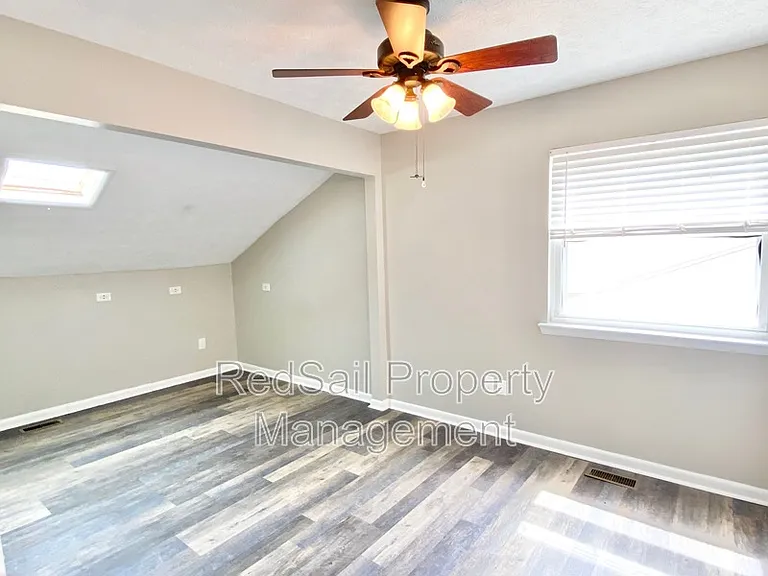2 Still Harbor Ct — Photo 23