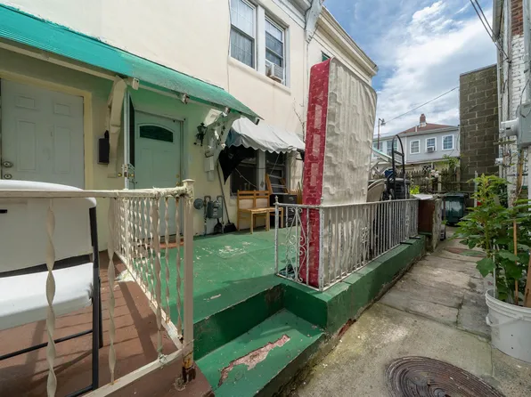 107 N California Ave, Atlantic City, NJ 08401