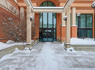 9939 109th St NW #1407, Edmonton, AB